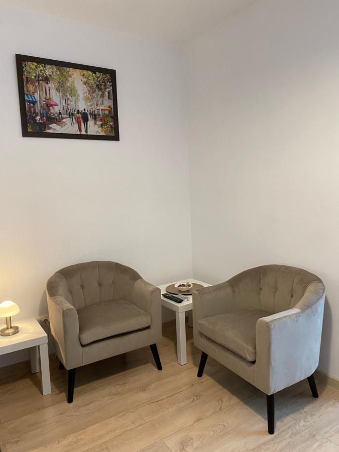 Take Timisoara Apartment Bagian luar foto
